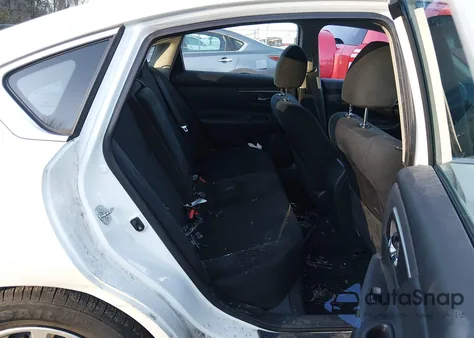 2015 Nissan Altima 2.5 S from USA, damaged, VIN 1N4AL3AP3FC426674